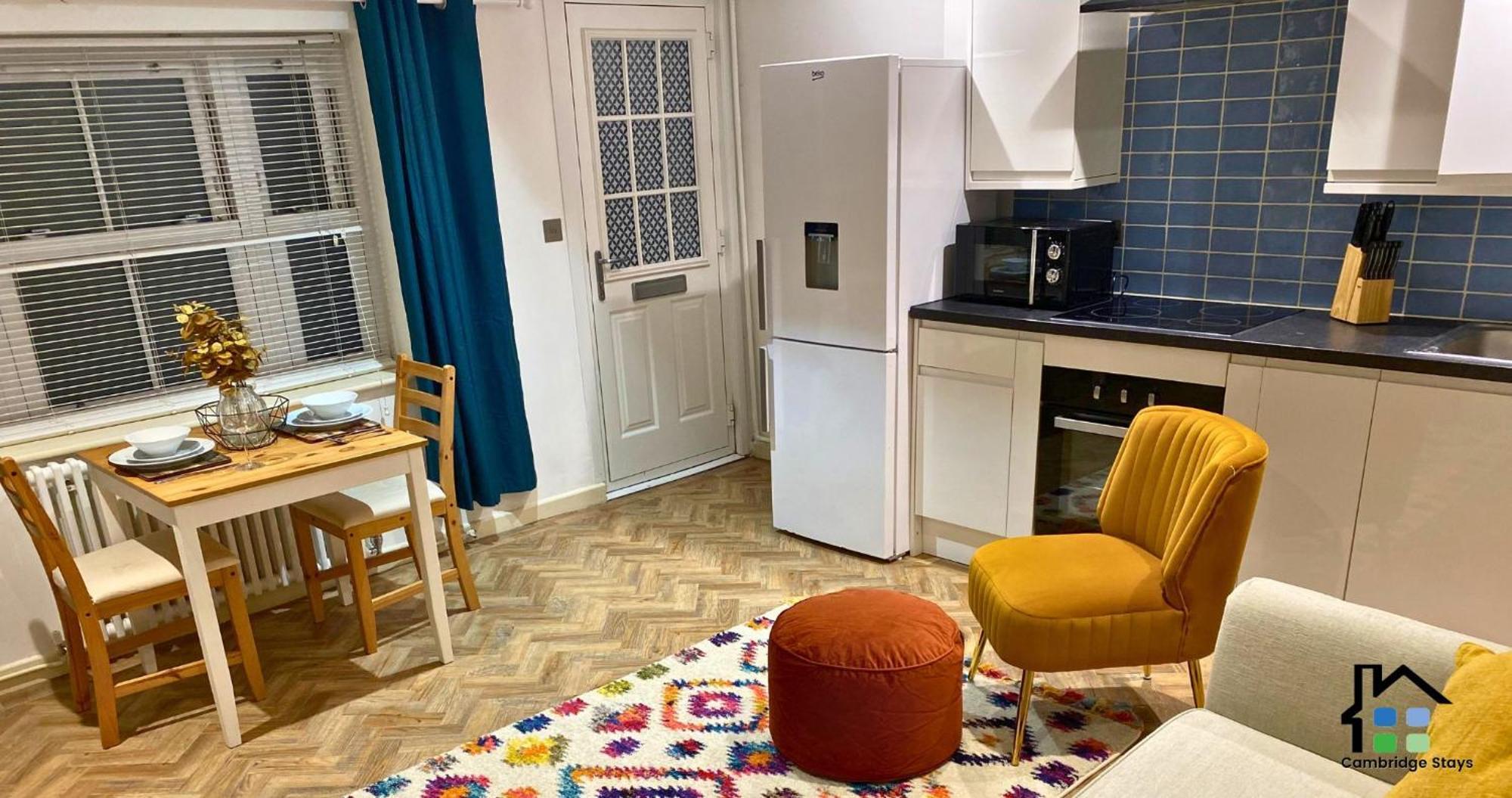 Stunning 1Br - Super Central- Peaceful Area - Lower Ground Apartment 캠브리지 외부 사진